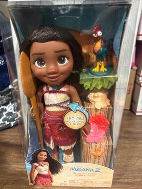Disney Moana 2 My Singing Friend Moana Doll & Heihei Figure Playset